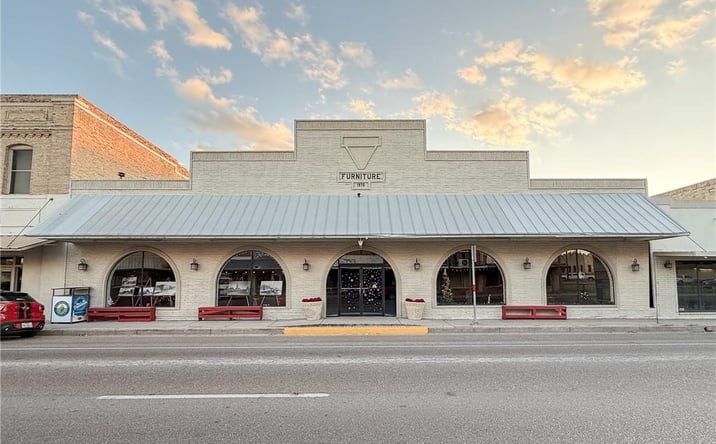 Pictures of Land property located at 306 E Main Street, Rio Grande City, TX 78582 for sales - image #1