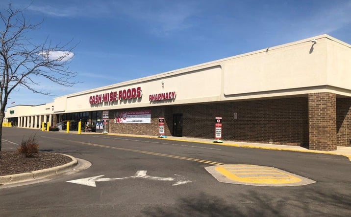 Pictures of Retail, Office, Self Storage property located at 1234 State St N, Waseca, MN 56093 for sales - image #1
