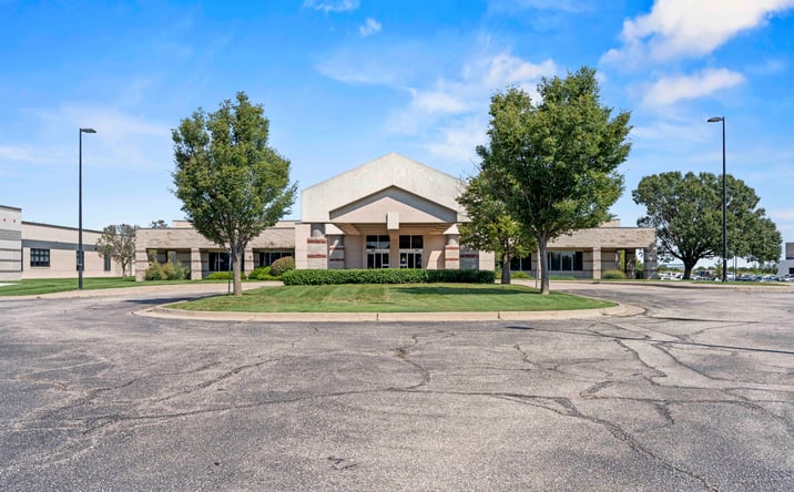 Pictures of Office property located at 2778 N Webb Rd, Wichita, KS 67226 for sales - image #1