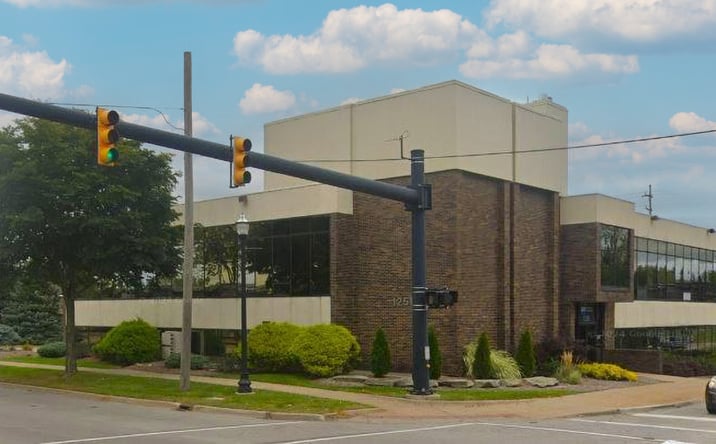 Pictures of Office property located at 1258 S Washington Ave, Saginaw, MI 48601 for sales - image #1
