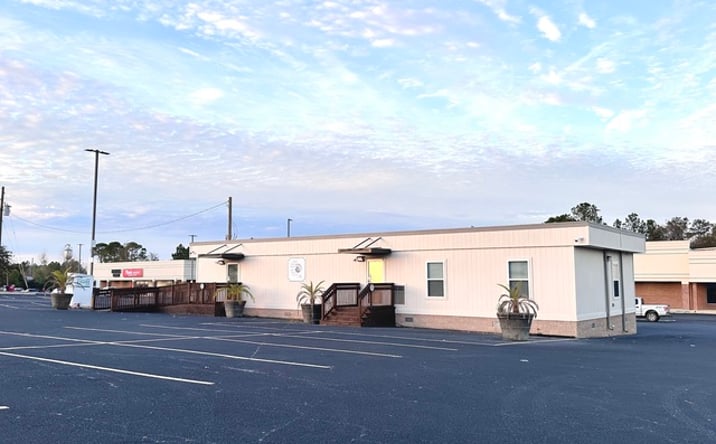 Pictures of Office, Retail property located at 134 8th St, McRae-Helena, GA 31037 for sales - image #1