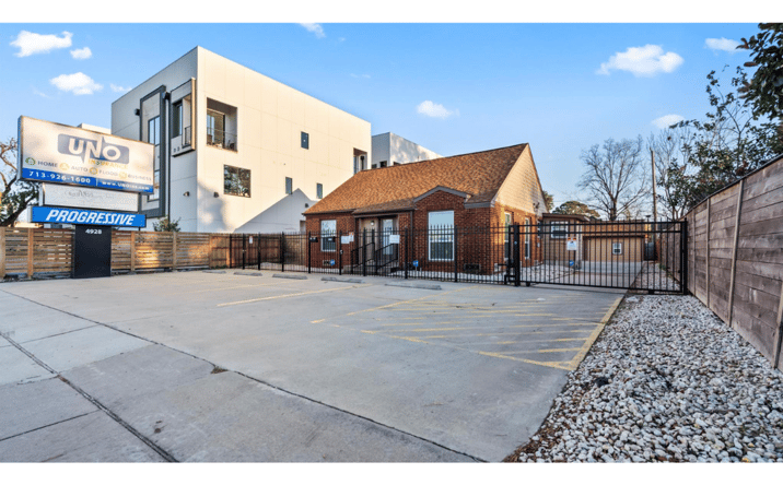 Pictures of Office property located at 4928 Old Spanish Trl, Houston, TX 77021 for sales - image #1