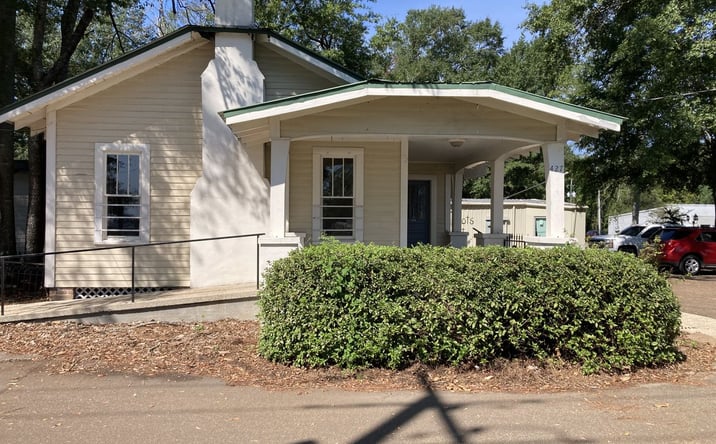 Pictures of Mixed Use, Retail property located at 427 Eagle Day Ave, Columbia, MS 39429 for sales - image #1