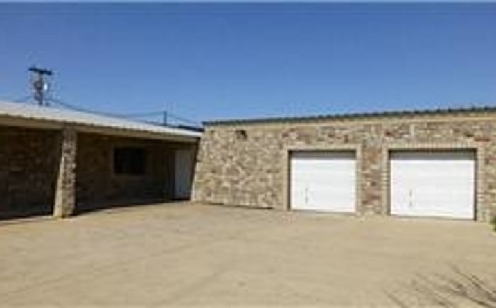 Pictures of Industrial, Mixed Use property located at 200 W Malloy Bridge Rd, Seagoville, TX 75159 for sales - image #1