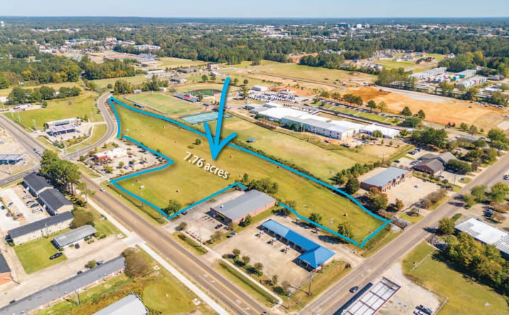 Pictures of Land property located at Louisville, Lynn lane, Starkville, MS 39759 for sales - image #1