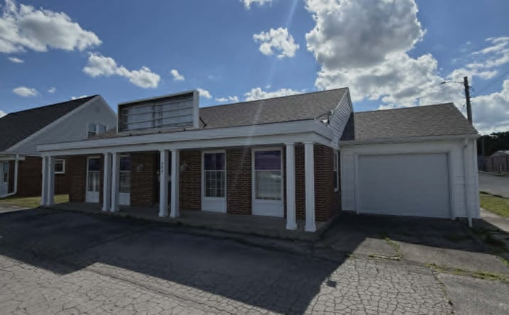 Pictures of Office property located at 404 S Monroe Ave, Mason City, IA 50401 for sales - image #1