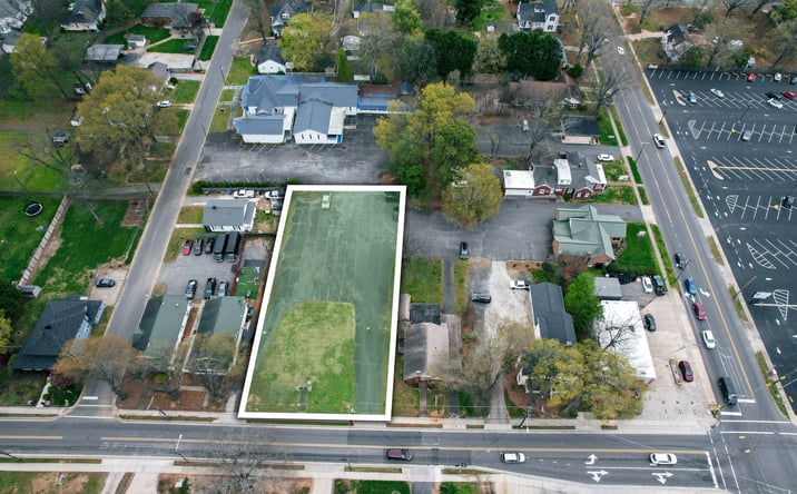 Pictures of Land property located at 127 W Statesville Ave, Mooresville, NC 28115 for sales - image #1