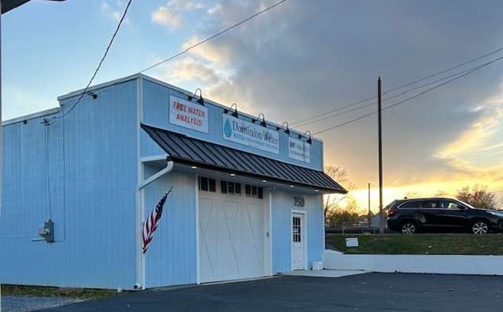 Pictures of Retail property located at 760 E Main St, Purcellville, VA 20132 for sales - image #1