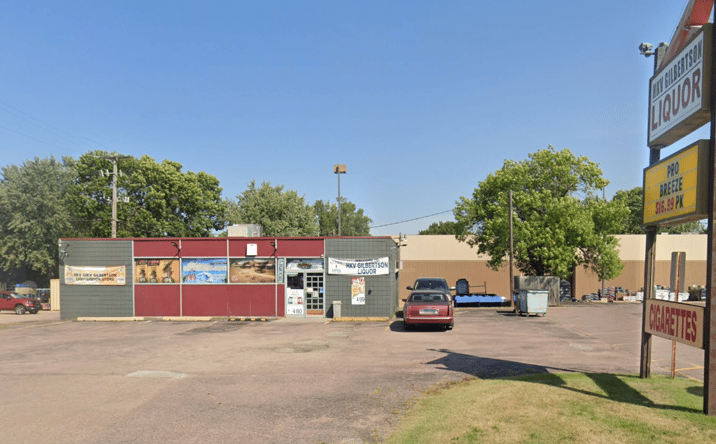 Pictures of Retail property located at 5512 W 41st St, Sioux Falls, SD 57106 for sales - image #1