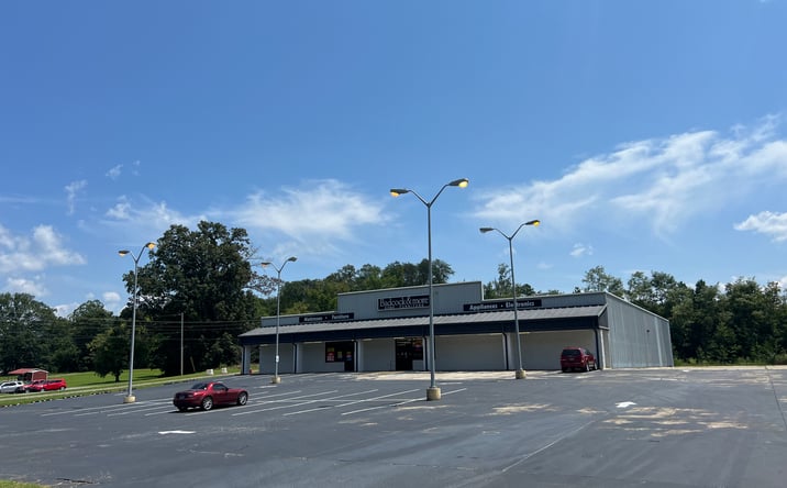 Pictures of Industrial, Mixed Use, Office, Retail property located at 3600 Main St, Jasper, TN 37347 for sales - image #1