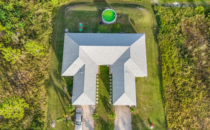 Pictures of Multifamily property located at 777 Bedford Dr, Lehigh Acres, FL 33974 for sales - image #1