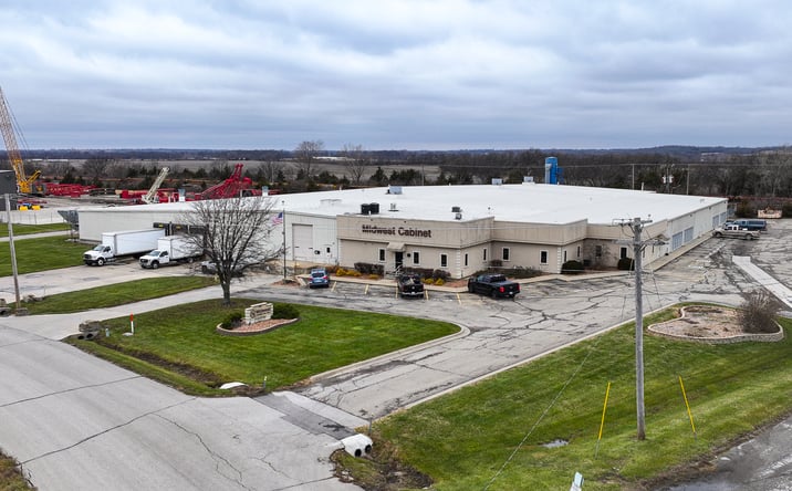 Pictures of Industrial property located at 1674 N Industrial Ave, Ottawa, KS 66067 for sales - image #1