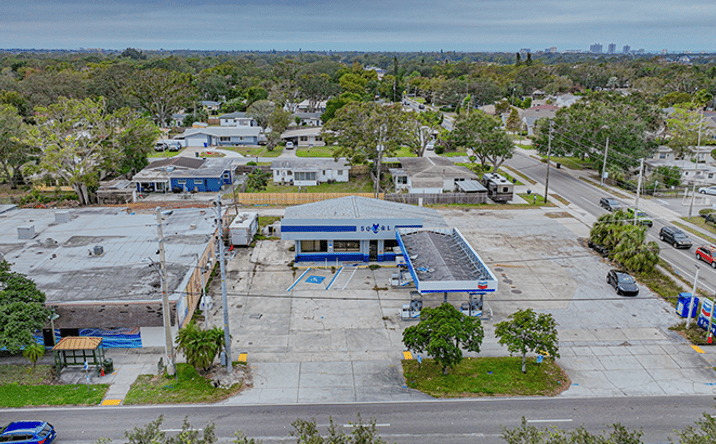 image of property at 751 CLEARWATER RD Largo FL 33770