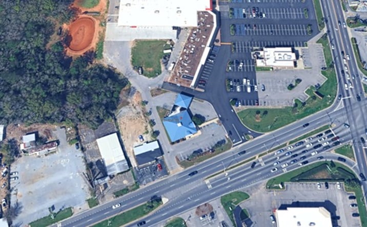 Pictures of Retail, Office, Land property located at 7860 Airport Blvd, Mobile, AL 36608 for sales - image #1