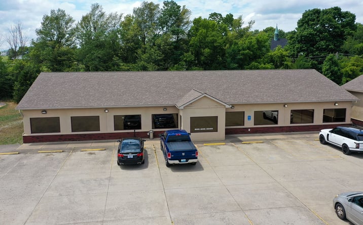 Pictures of Retail, Office, Mixed Use, Special Purpose property located at 800 Bel Vista Dr, Springfield, KY 40069 for sales - image #1