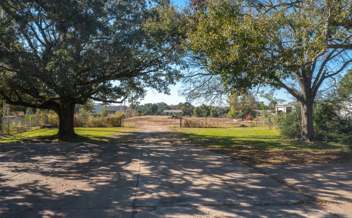 Pictures of Land property located at 3040 W Pinhook Rd, Lafayette, LA 70508 for sales - image #1
