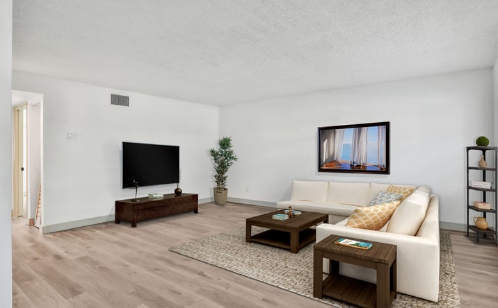 Pictures of Multifamily property located at 1835 Segrave St, South Daytona, FL 32119 for sales - image #1