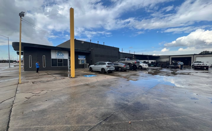 Pictures of Industrial, Mixed Use, Retail property located at 622 W Texas Ave, Baytown, TX 77520 for sales - image #1
