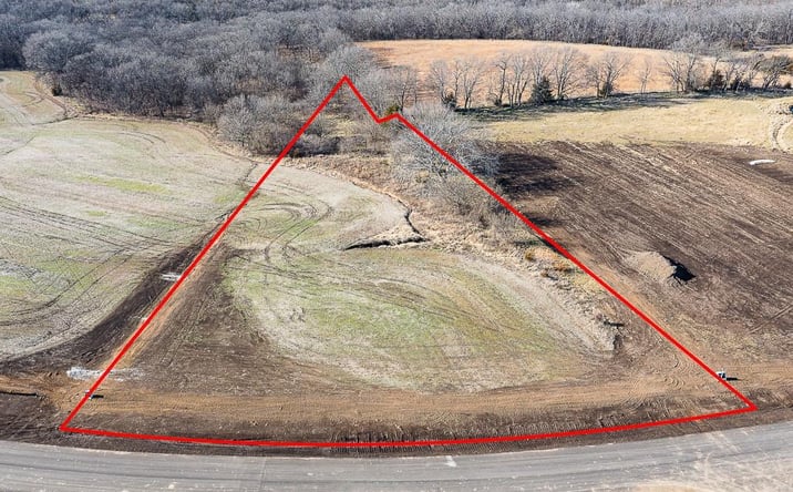 Pictures of Land property located at Lot 13 235th Street, Tonganoxie, KS 66086 for sales - image #1