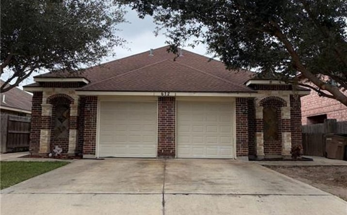 Pictures of Multifamily property located at 612 Jade Street, Edinburg, TX 78541 for sales - image #1