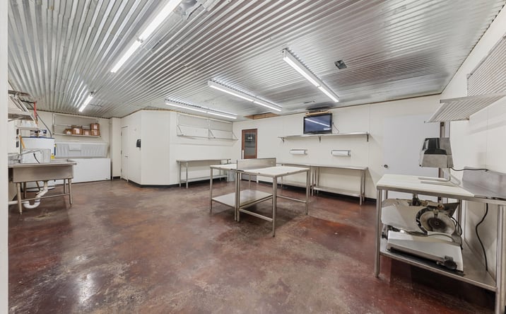 Pictures of Industrial, Office property located at 248 Chitwood Rd, Gatesville, TX 76528 for sales - image #1