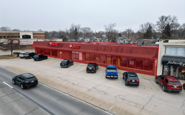 Pictures of Office, Retail property located at 32778 Woodward Ave, Royal Oak, MI 48073 for sales - image #1