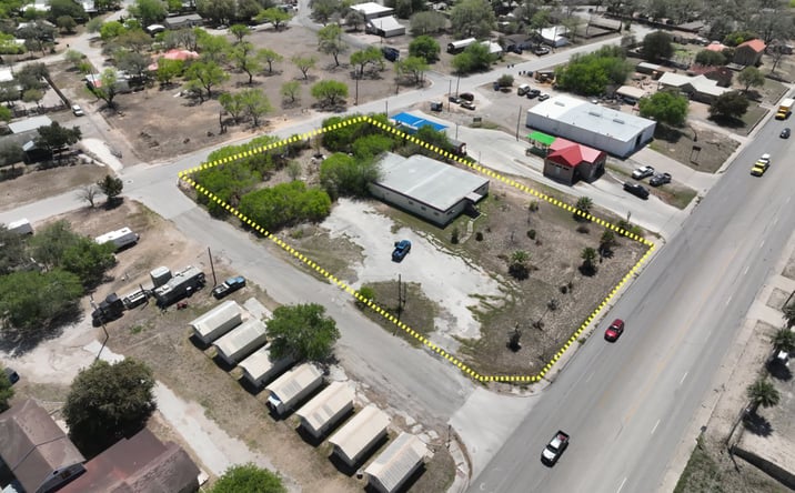 Pictures of Land property located at 1310 N Harborth Ave, Three Rivers, TX 78071 for sales - image #1