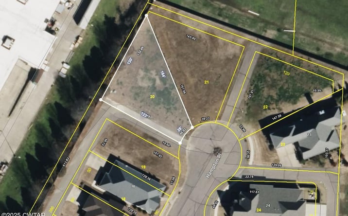 Pictures of Land property located at 0 Hampton Place, Dyersburg, TN 38024 for sales - image #1