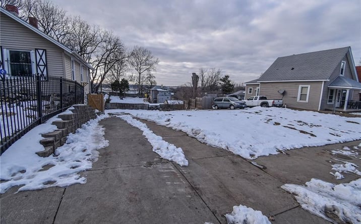 Pictures of Land, Multifamily property located at 508 Wallace Avenue, Kansas City, MO 64125 for sales - image #1