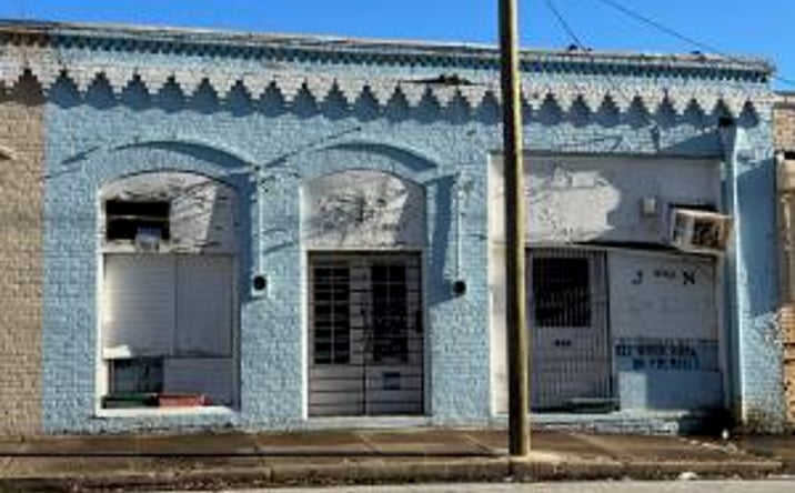 Pictures of Retail property located at 113 Augusta Street, Mccormick, SC 29835 for sales - image #1