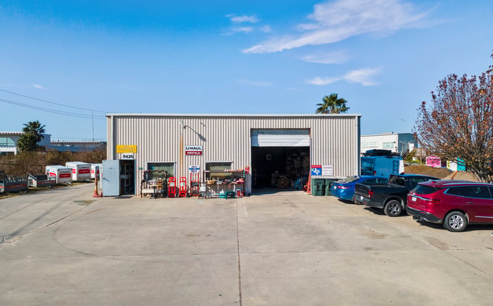 Pictures of Land property located at 8428 Teichman Rd, Galveston, TX 77554 for sales - image #1