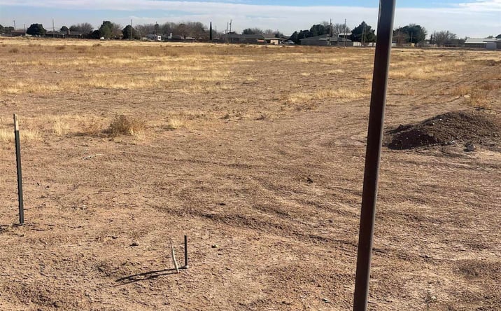 Pictures of Land property located at E of 503 Seneca Lane, Carlsbad, NM 88220 for sales - image #1