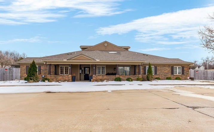 Pictures of Office property located at 105 E AMITY Street, Louisburg, KS 66053 for sales - image #1