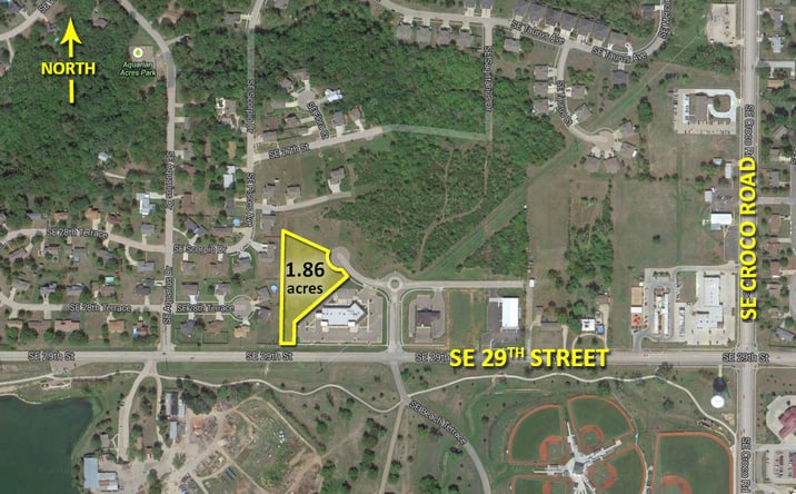 Pictures of Land property located at SE 28th Terrace & SE Beach Rd, Topeka, KS 66605 for sales - image #1