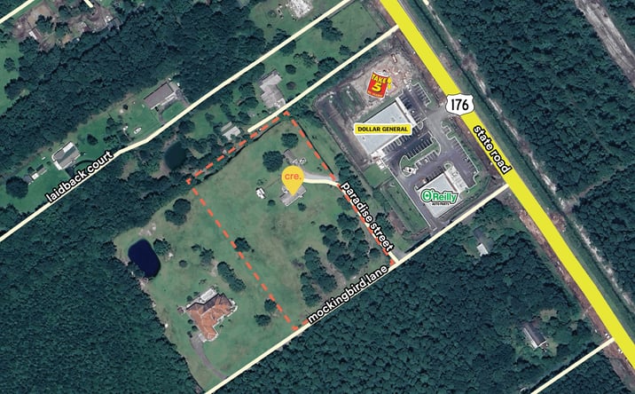 Pictures of Retail property located at 820 Mockingbird Ln, Summerville, SC 29486 for sales - image #1