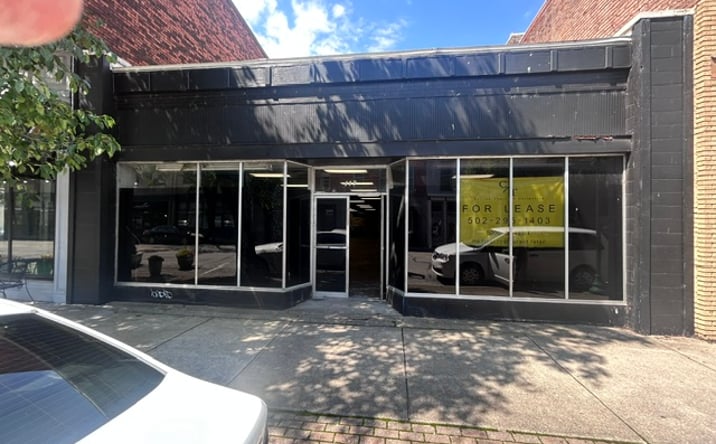 Pictures of Office, Retail property located at 417 Spring St, Jeffersonville, IN 47130 for sales - image #1