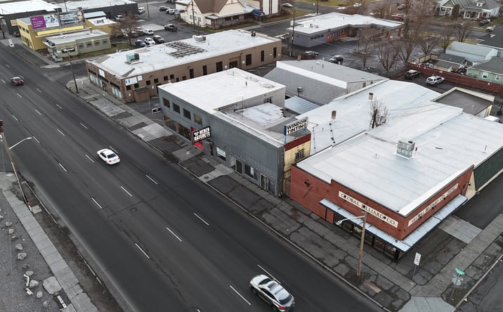Pictures of Industrial, Office, Retail property located at 2015 N Division St, Spokane, WA 99207 for sales - image #1