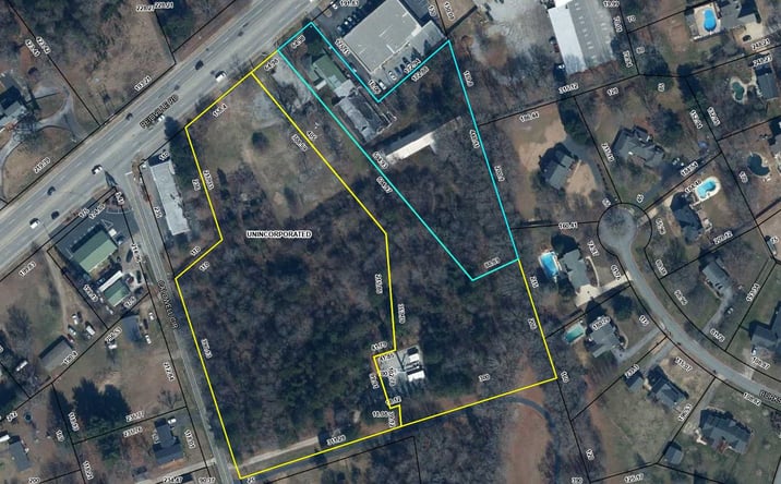 Pictures of Land property located at 3275 Reidville Rd, Spartanburg, SC 29301 for sales - image #1
