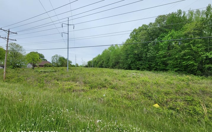 Pictures of Land, Multifamily, Industrial property located at 000 W 70 Hwy, Camden, TN 38320 for sales - image #1