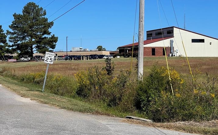 Pictures of Land property located at 0 R B Wilson Dr Lot 3, Huntingdon, TN 38344 for sales - image #1