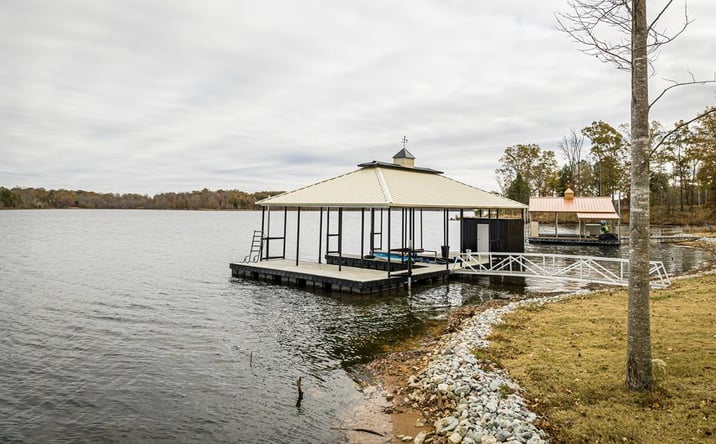 Pictures of Land property located at Lots 8&9 Shoreline Dr, Huntingdon, TN 38344 for sales - image #1