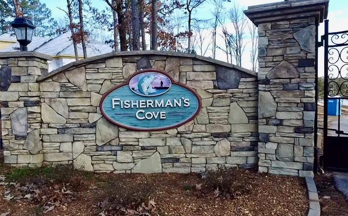 Pictures of Land property located at 0 Shoreview Lane Lot 7, Huntingdon, TN 38344 for sales - image #1