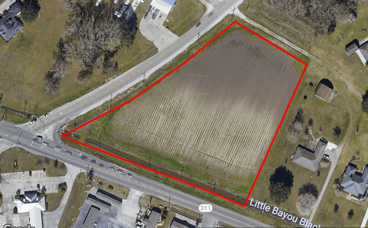 Pictures of Land property located at 3933 LA-311, Houma, LA 70360 for sales - image #1