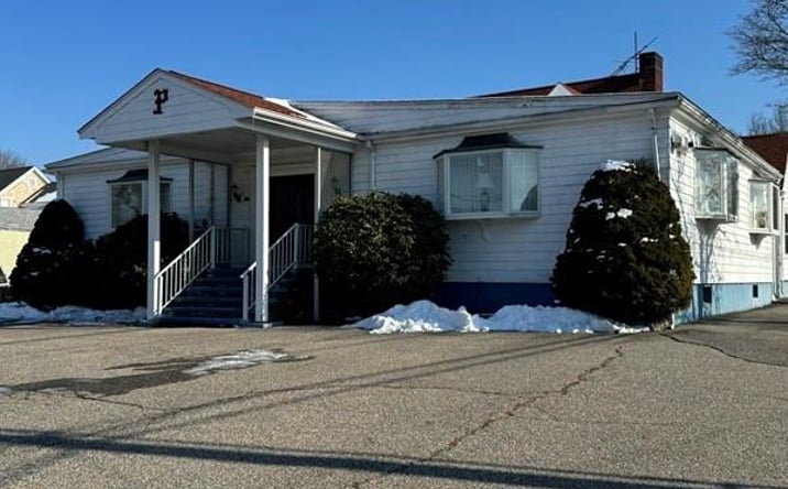 Pictures of Land property located at 462 Main Road, Tiverton, RI 02878 for sales - image #1