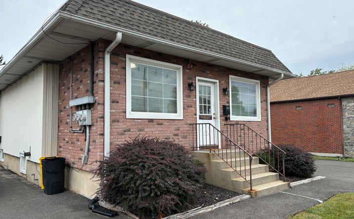 Pictures of Office property located at 246 S White Horse Pike, Audubon, NJ 08106 for sales - image #1