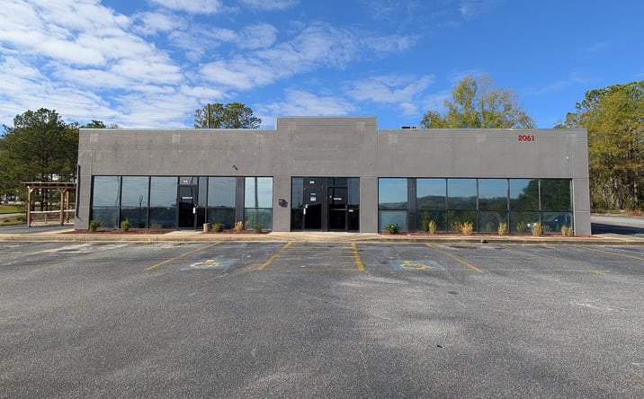 Pictures of Retail property located at 2061 Highway 280 Bypass, Phenix City, AL 36867 for sales - image #1