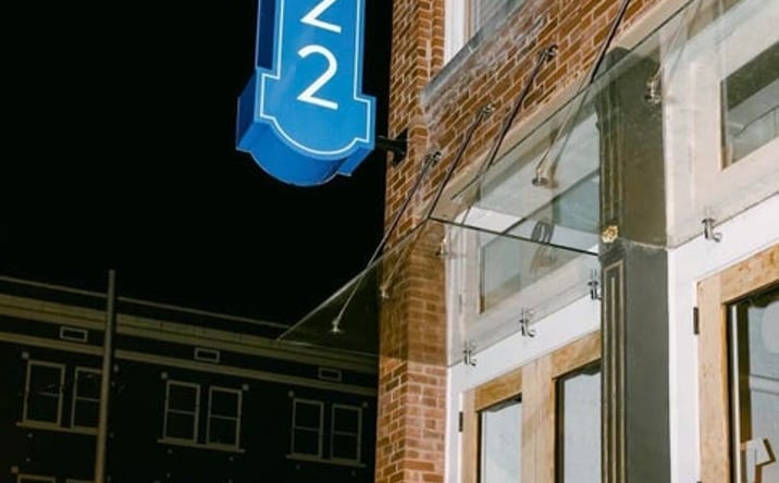 Pictures of Retail property located at 222 Howard St, Greenwood, MS 38930 for sales - image #1