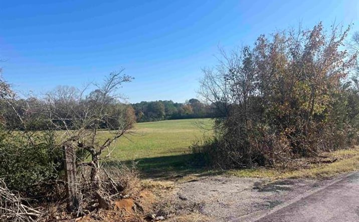 Pictures of Land property located at 0 Wallace Mill Rd, Muscle Shoals, AL 35661 for sales - image #1