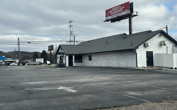 Pictures of Retail property located at 10321 Chapman Highway, Seymour, TN 37865 for sales - image #1