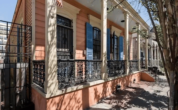 Pictures of Multifamily property located at 2109 Chartres St, New Orleans, LA 70116 for sales - image #1